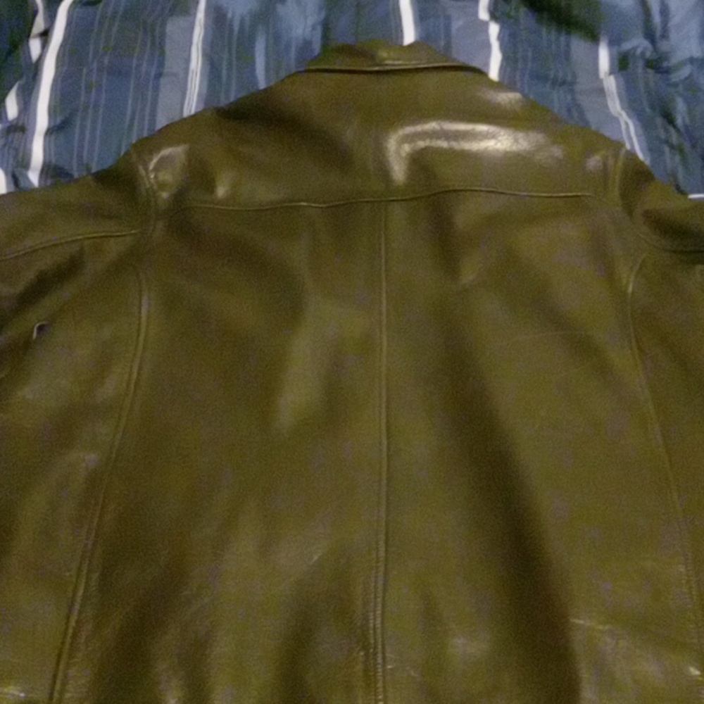 Leather coat - Picture 3 of 4
